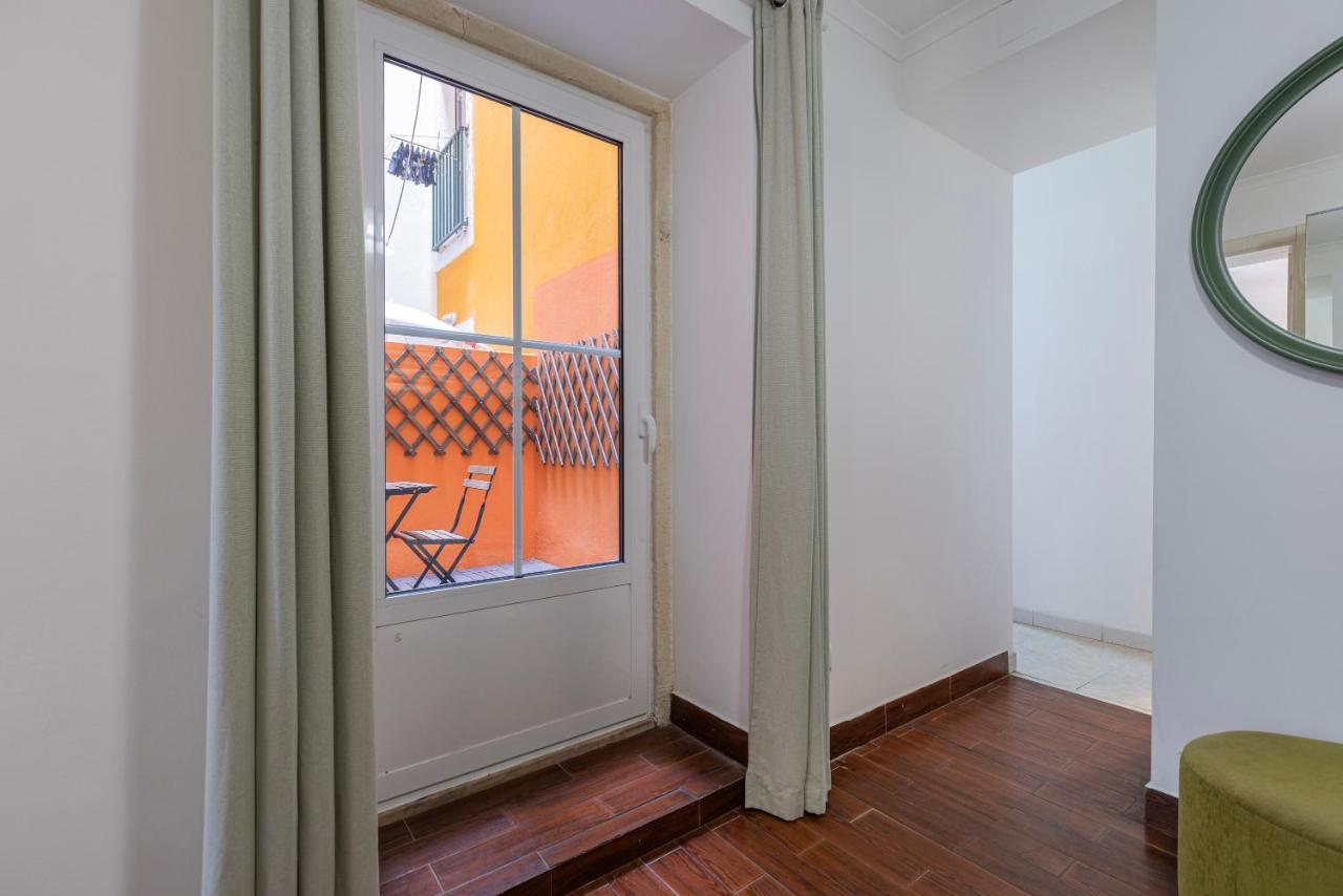 Ferienwohnung Lovely Patio Getaway In Lisboa Exterior foto